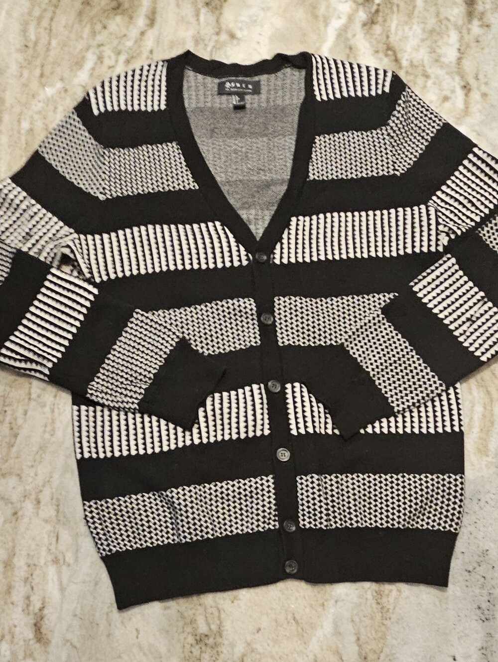 21men Black and White Marled Knit Crew Sweater
